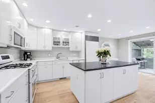 4 Deer Grass Ln, Acton, MA 01720 - Photo 5