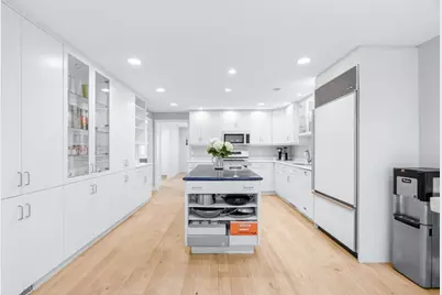 4 Deer Grass Ln #4, Acton, MA 01720 - Photo 3