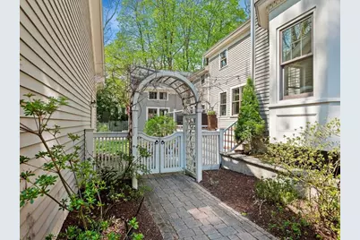 20 Maple Street, Lexington, MA 02420 - Photo 3