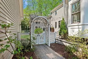 20 Maple St, Lexington, MA 02420 - Photo 3