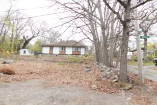 22 Vernon St, Boston, MA 02136 - Photo 23