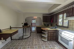 22 Vernon St, Boston, MA 02136 - Photo 7