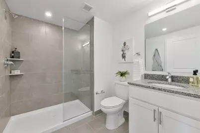585 Essex St #406, Lynn, MA 01901 - Photo 9