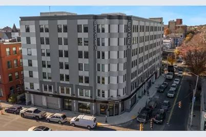 585 Essex St #214, Lynn, MA 01901 - Photo 17