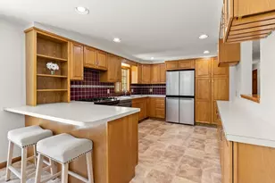 10 Lowell Rd, Westford, MA 01886 - Photo 7