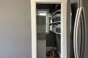 10 Houghton St, Boston, MA 02122 - Photo 5