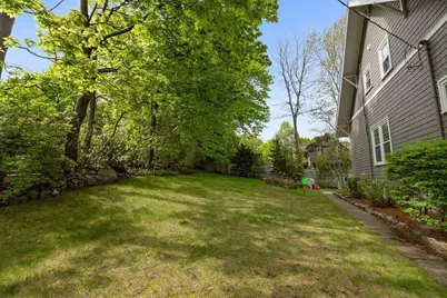 185 Franklin St, Stoneham, MA 02180 - Photo 37