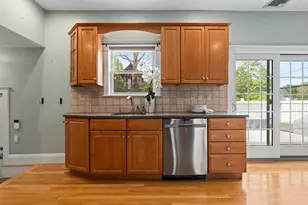 185 Franklin St, Stoneham, MA 02180 - Photo 11