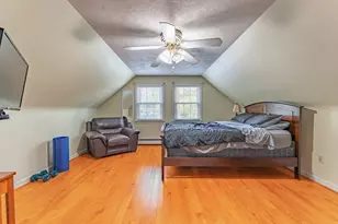 34 Oakhill Ave, Attleboro, MA 02703 - Photo 15