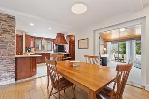 35 Brandon St, Lexington, MA 02420 - Photo 9