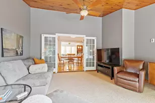 35 Brandon St, Lexington, MA 02420 - Photo 11