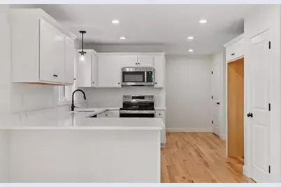 207 Wilson St, Haverhill, MA 01832 - Photo 13