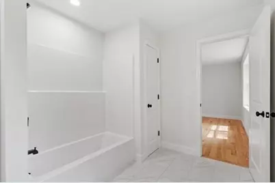 207 Wilson St, Haverhill, MA 01832 - Photo 15