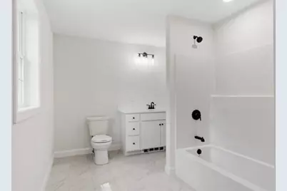 207 Wilson St, Haverhill, MA 01832 - Photo 17
