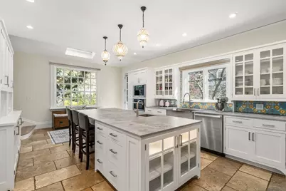 9 Farrar Street #9, Cambridge, MA 02138 - Photo 9