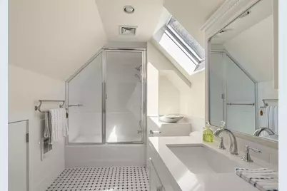9 Farrar Street #9, Cambridge, MA 02138 - Photo 21