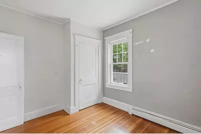 104 Bedford Avenue, Lowell, MA 01854 - Photo 17