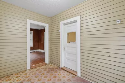 104 Bedford Avenue, Lowell, MA 01854 - Photo 5