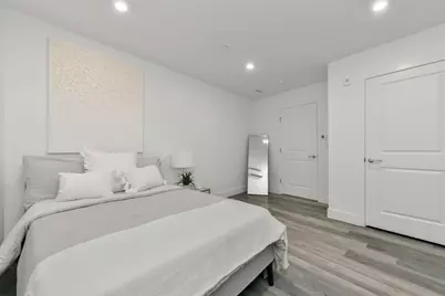 585 Essex St #216, Lynn, MA 01901 - Photo 5