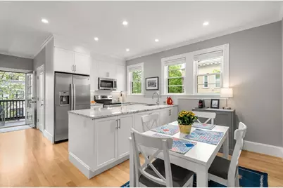118 Kinnaird St #2, Cambridge, MA 02139 - Photo 9