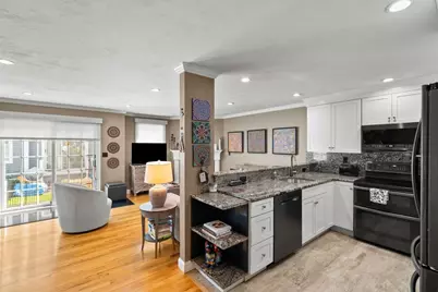 201 Main St #31, Woburn, MA 01801 - Photo 5