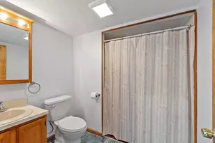 78 Meadow Pond Dr, Leominster, MA 01453 - Photo 19
