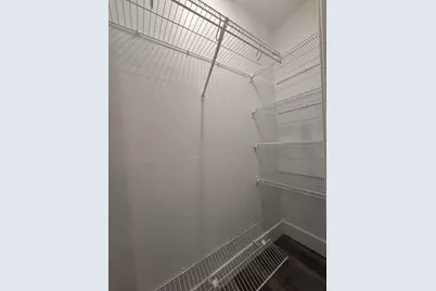 585 Essex St #118, Lynn, MA 01901 - Photo 11
