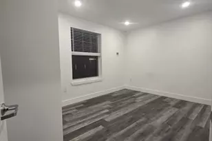 585 Essex St, Lynn, MA 01901 - Photo 7