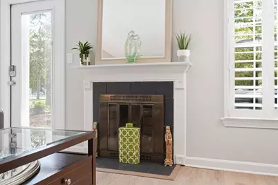 11 Walden Dr #10, Natick, MA 01760 - Photo 7