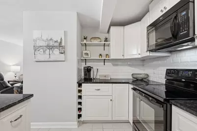 11 Walden Dr #10, Natick, MA 01760 - Photo 11
