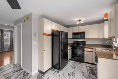 85 Victoria Heights #85, Boston, MA 02136 - Photo 15