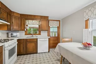 88 Kendall Ave, Framingham, MA 01702 - Photo 13