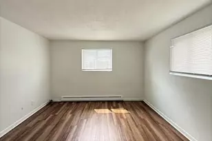 87 Cedar St, Malden, MA 02148 - Photo 21