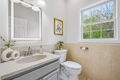 30 Clews St, Shrewsbury, MA 01545 - Photo 15