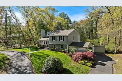 604 Dover Rd, Westwood, MA 02090 - Photo 3