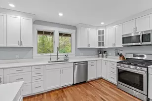 604 Dover Rd, Westwood, MA 02090 - Photo 9
