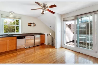 584 Revere St #8, Revere, MA 02151 - Photo 5