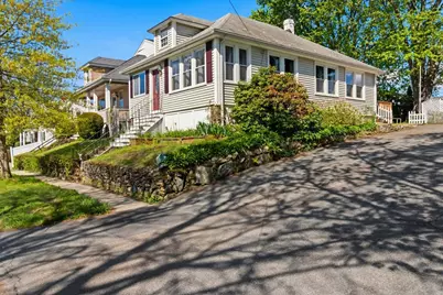 13 Kirkland Rd, Peabody, MA 01960 - Photo 3