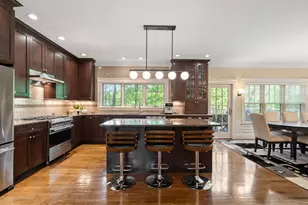 113 Carlisle St, Newton, MA 02459 - Photo 5