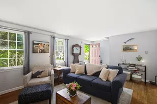 736 Mt Hope St, North Attleboro, MA 02760 - Photo 5