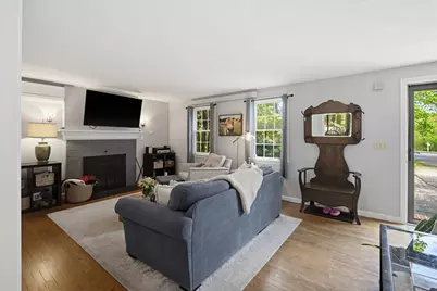 736 Mount Hope St #4, North Attleboro, MA 02760 - Photo 3