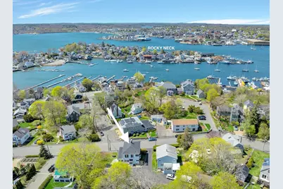 140 Mt Pleasant Avenue, Gloucester, MA 01930 - Photo 41