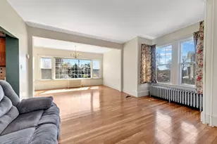 140 Mt Pleasant Ave, Gloucester, MA 01930 - Photo 9
