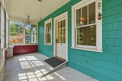 60 Spaulding St, Amherst, MA 01002 - Photo 5