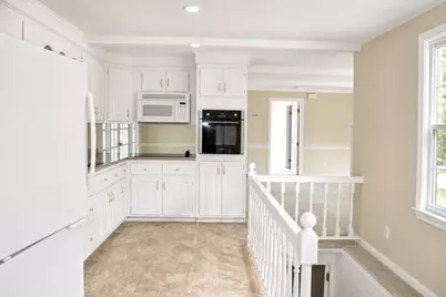 27 Reservoir Ave, Lakeville, MA 02347 - Photo 7