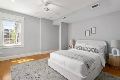 138 Thorndike St, Cambridge, MA 02141 - Photo 21