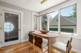 138 Thorndike St, Cambridge, MA 02141 - Photo 11