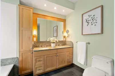 138 Thorndike St, Cambridge, MA 02141 - Photo 17