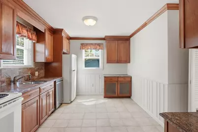 64 Greene Street, North Andover, MA 01845 - Photo 17