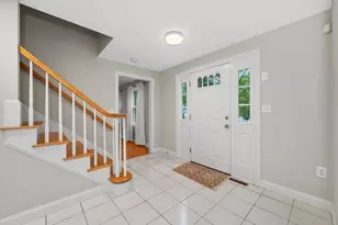 2 Minuteman Ln, Wellesley, MA 02481 - Photo 5